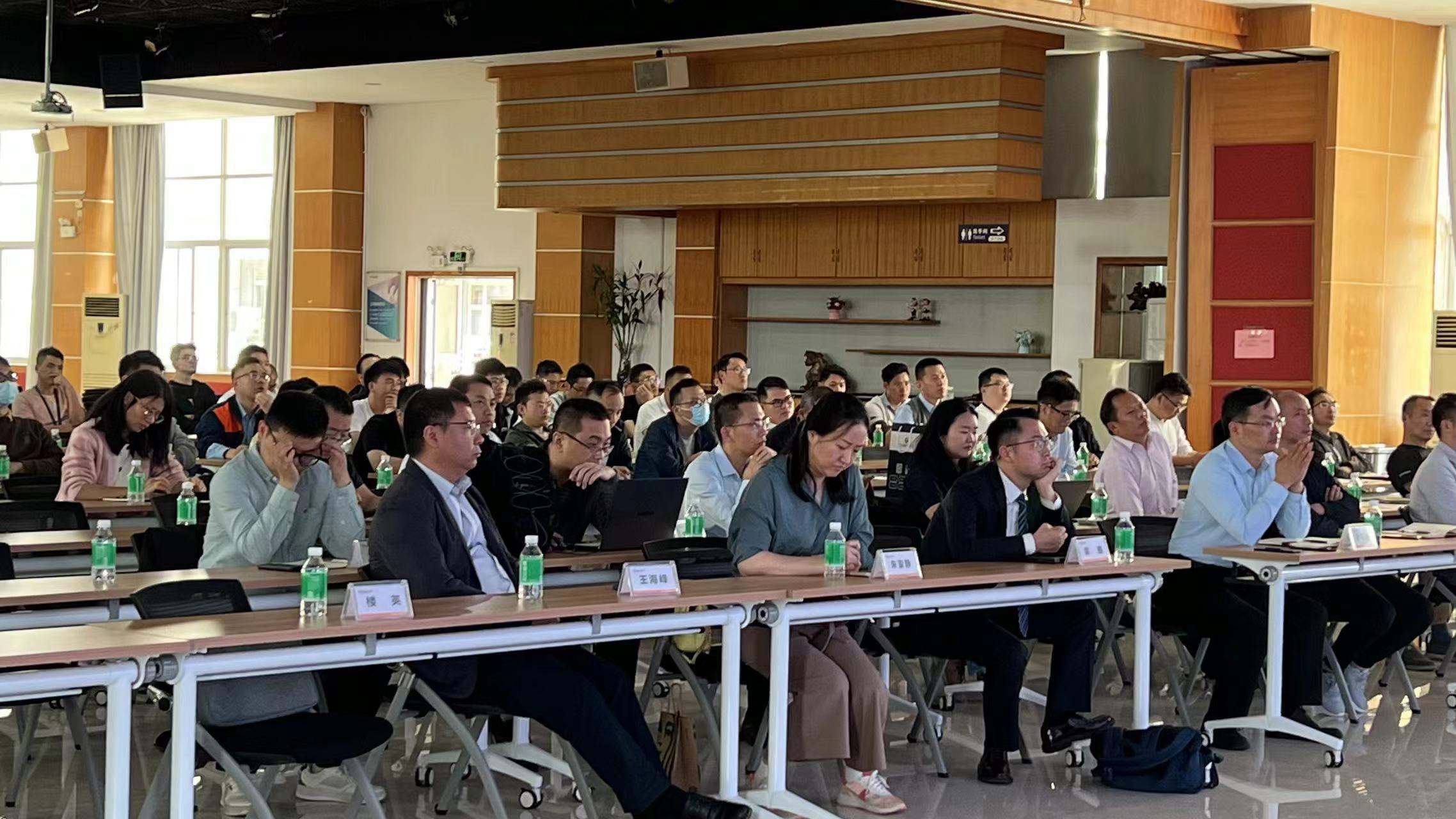 燃气热水器低氮氧化合物排放技术论坛成功举办